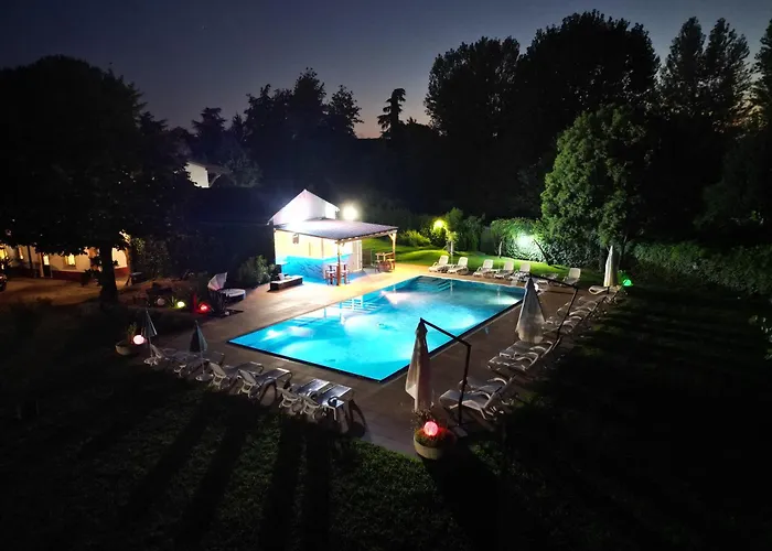 Villa Vitti\'S - Verona Est Camping